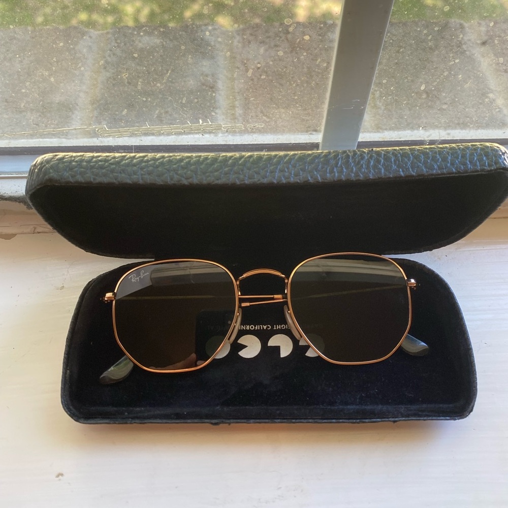 Collectable Ray-Ban Gold and Black Sunglasses